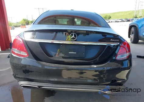 2018 Mercedes-Benz C 300 4Matic из США, поврежденный, VIN 55SWF4KB4JU256433